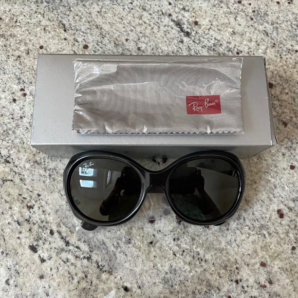 Ray-Ban Accessories - 57mm Oversized Sunglasses from RAY-BAN